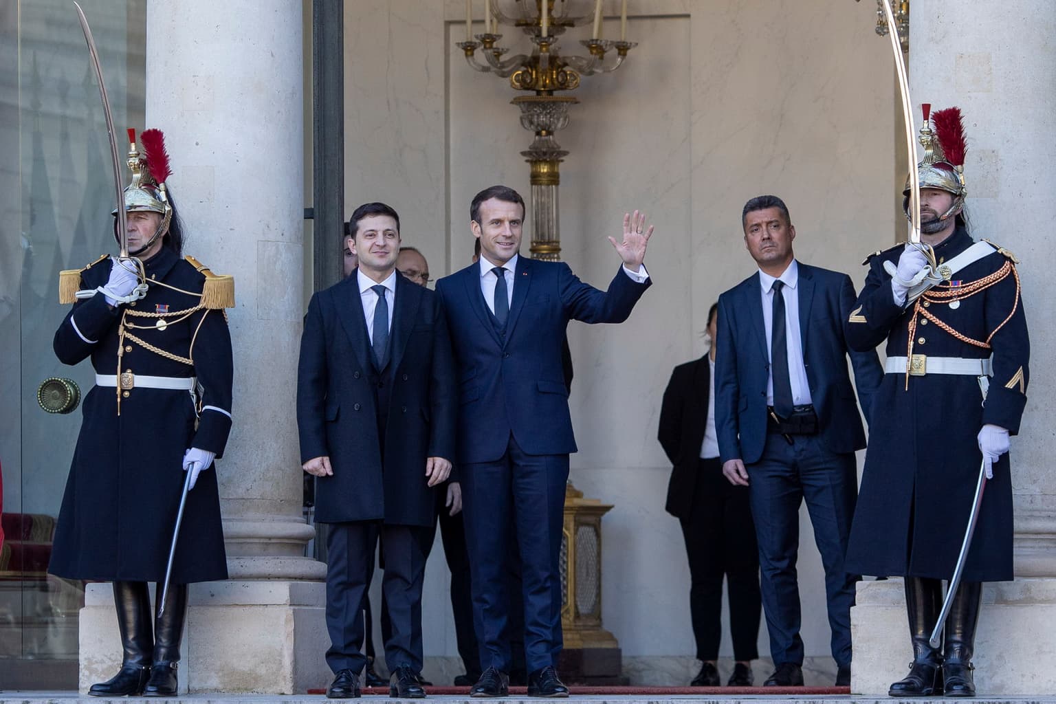 Zelensky, Macron evoke unblocking Normandy Format amid security crisis