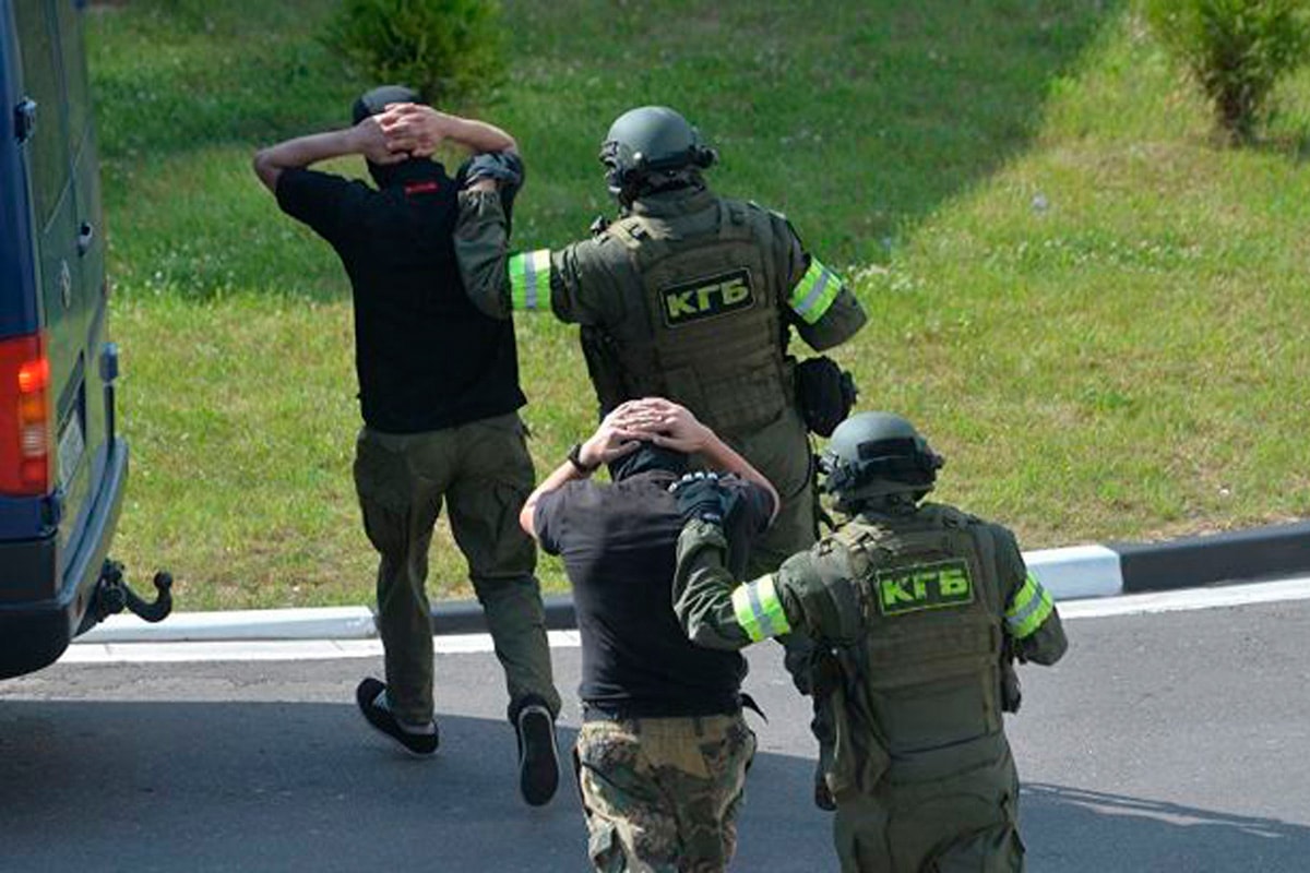 Journalist: EU imposes sanctions on Kremlin's mercenary Wagner Group that fought in Donbas