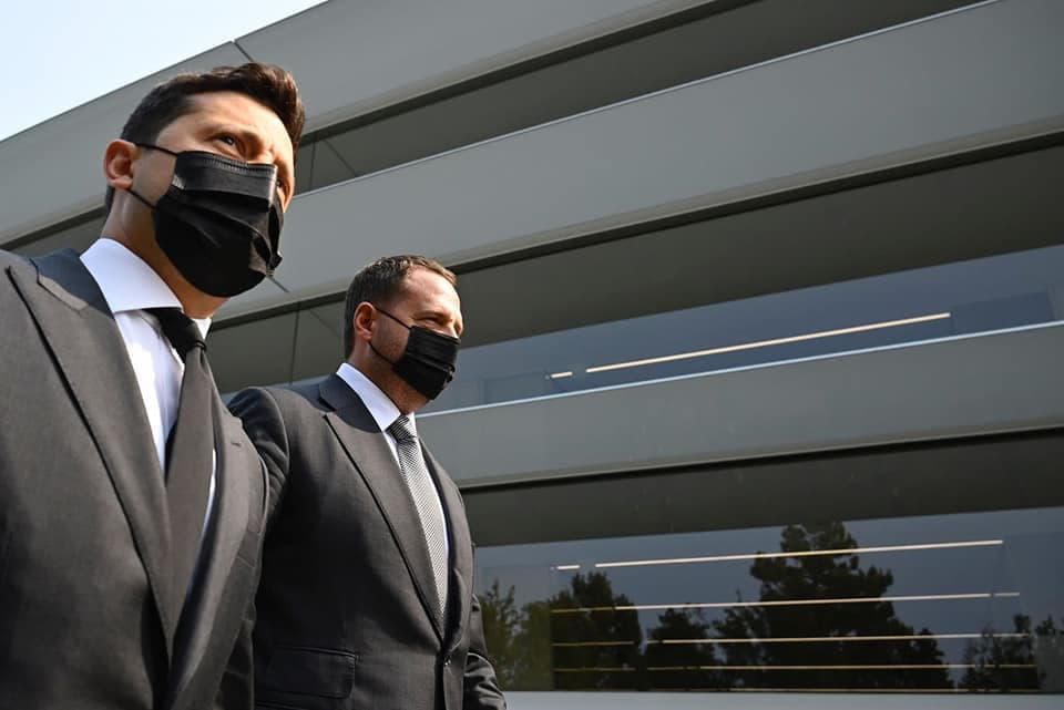 Media: Zelensky’s chief of staff throws secretive birthday celebration at state residence