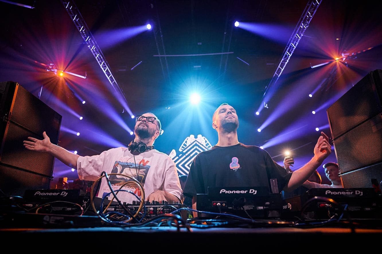 Ukrainian electronic duo Artbat to perform at Coachella