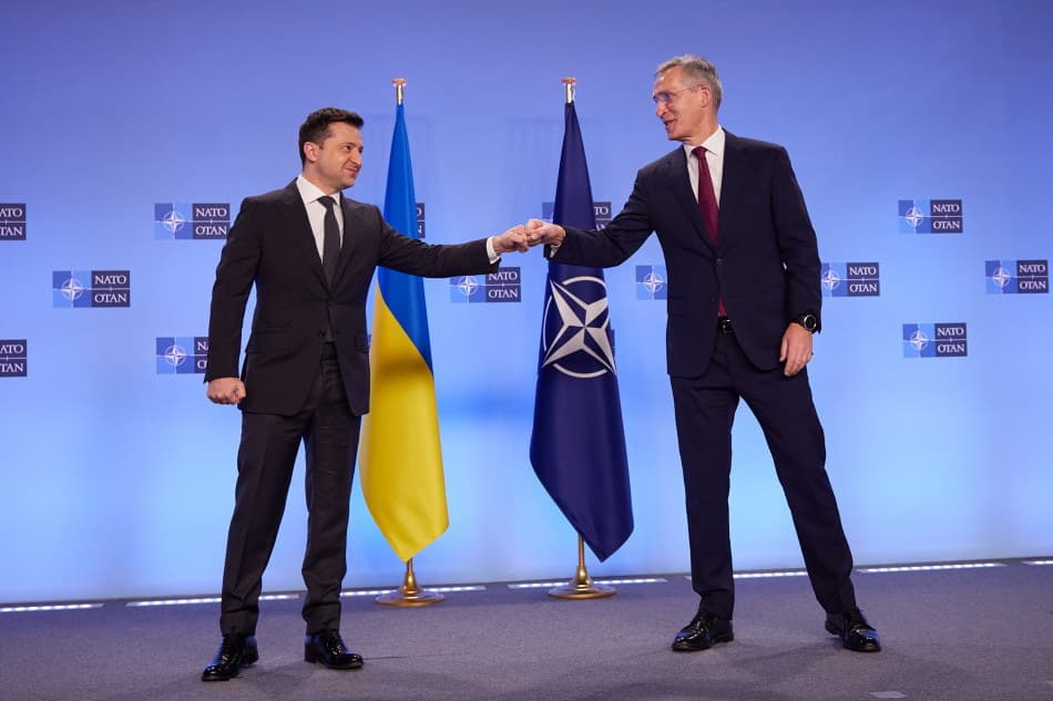 Stoltenberg to meet Kuleba before Russia security talks