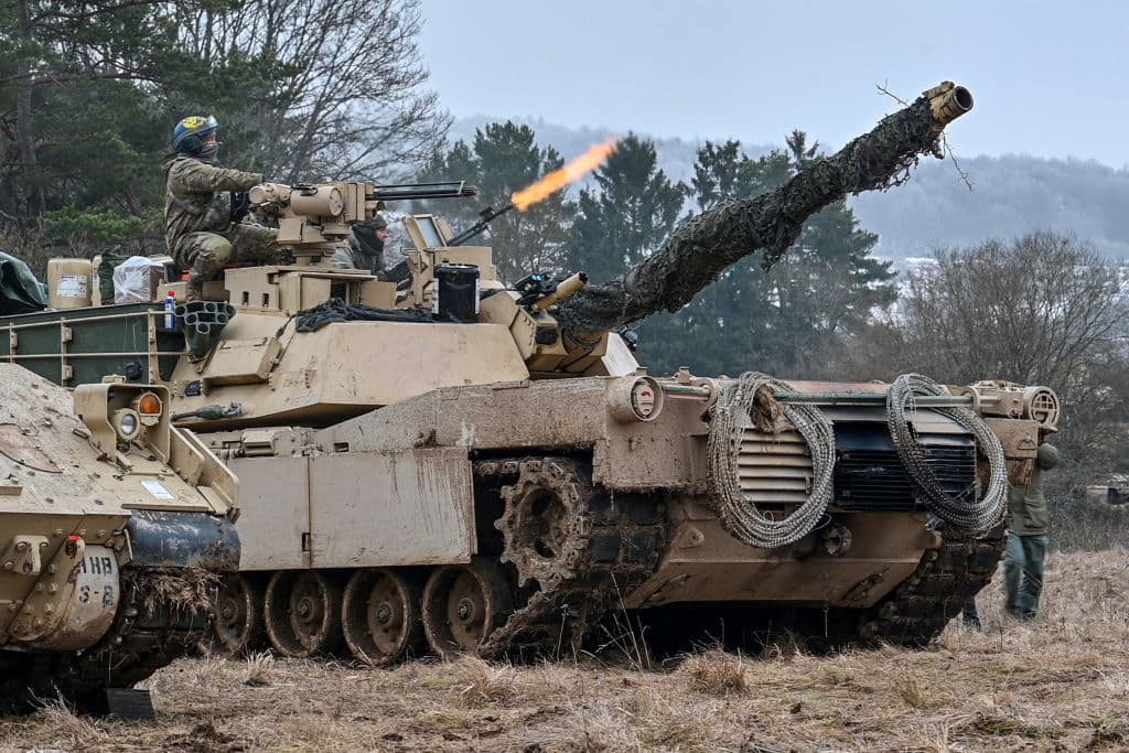 WSJ: US leaning toward giving Ukraine 'significant number' of Abrams tanks