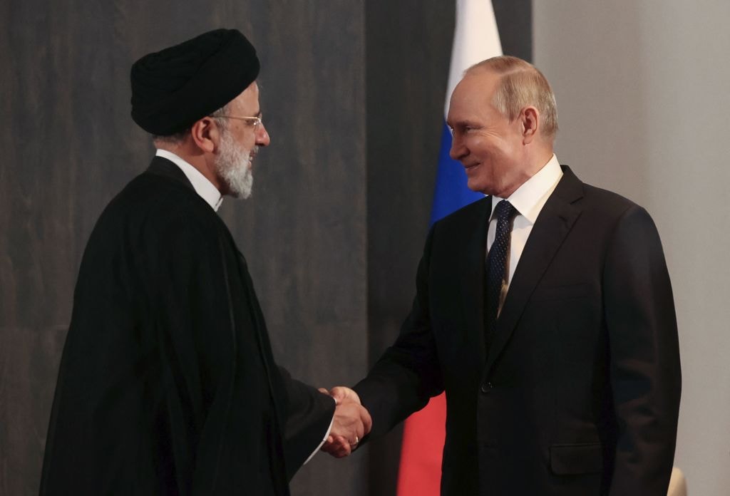 Washington Post: Iran plans to send ballistic missiles, drones to Russia