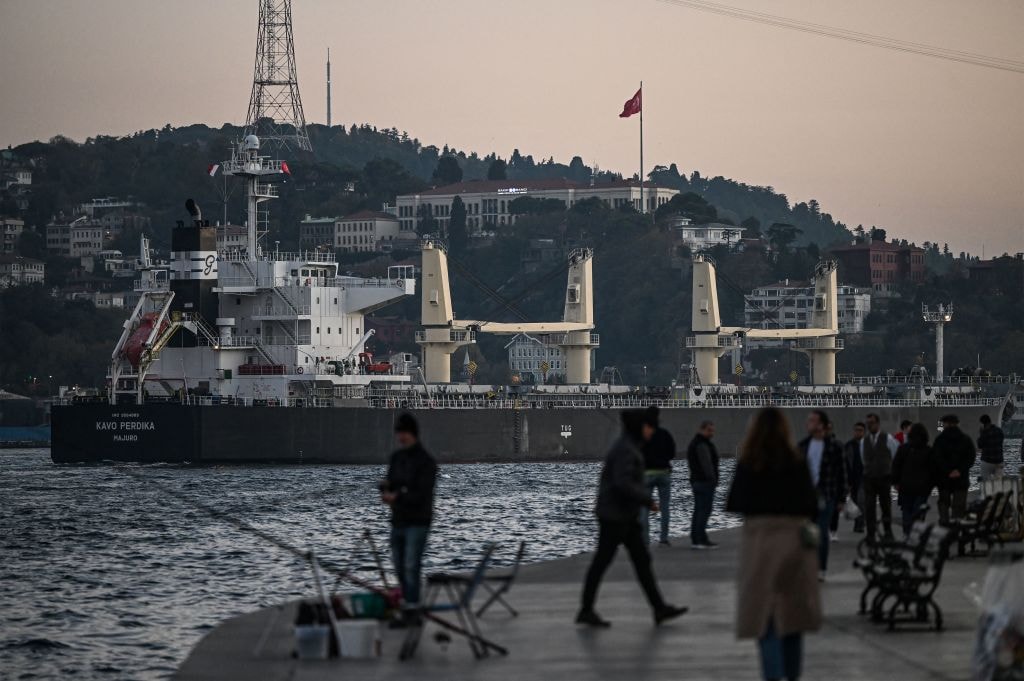 Ukraine war latest: Russia rejoins Black Sea deal, threatens to revoke it again