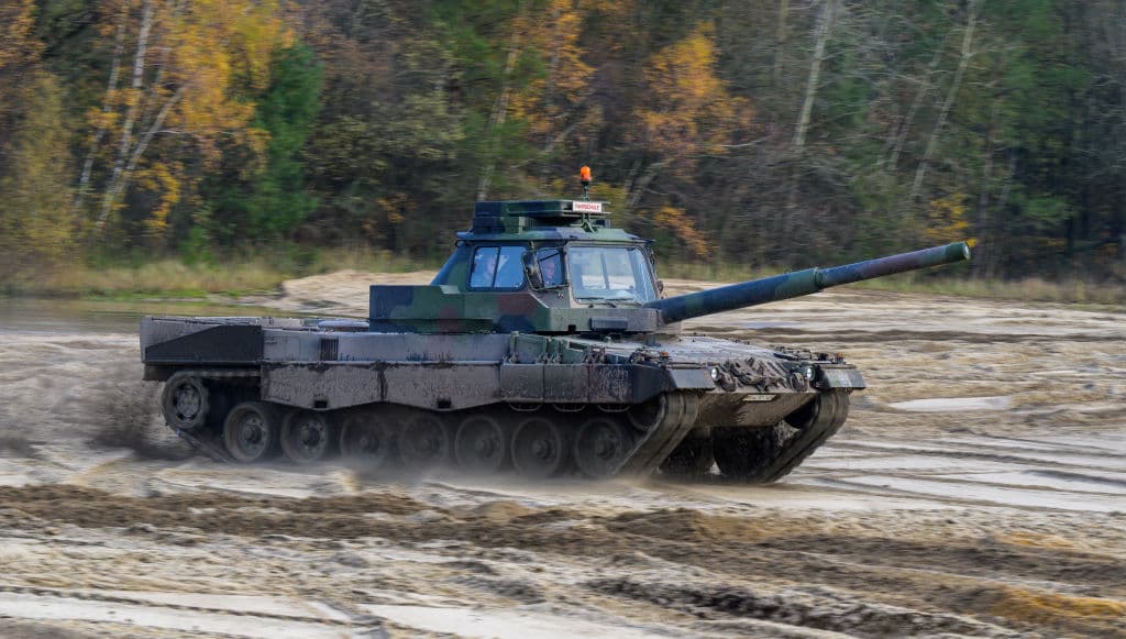 Spiegel: Germany decides to send Leopard 2 tanks to Ukraine