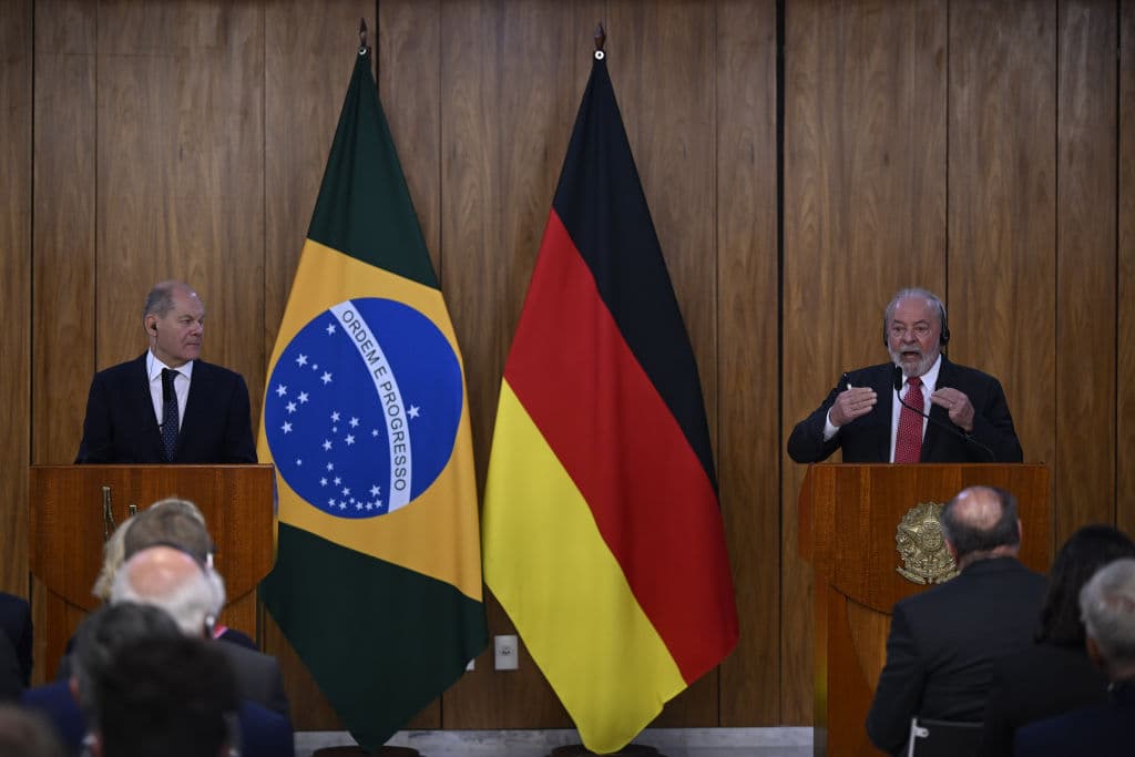 Reuters: Brazil's Lula stops short of condemning Russian invasion during Scholz visit