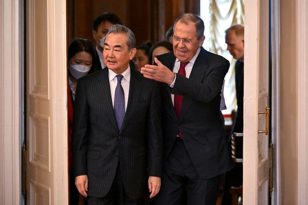 China's top diplomat in Moscow, meets with Russian foreign minister