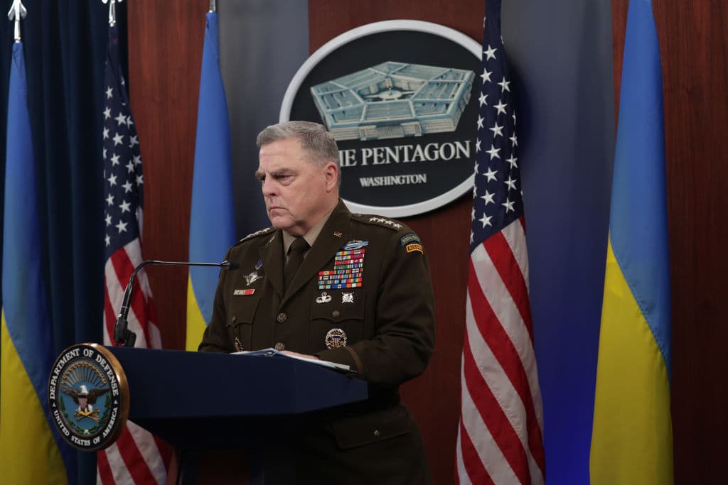 Reuters: US officials advise Ukraine to hold back on offensive until training for new weapons is complete