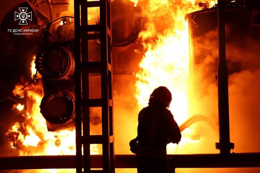 Longer power cutoffs to be introduced in Kyiv after overnight strikes