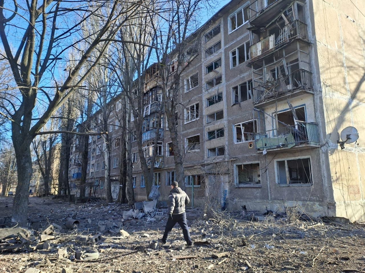 Governor: 2 people killed, 5 injured by Russian shelling of Chasiv Yar, Donetsk Oblast