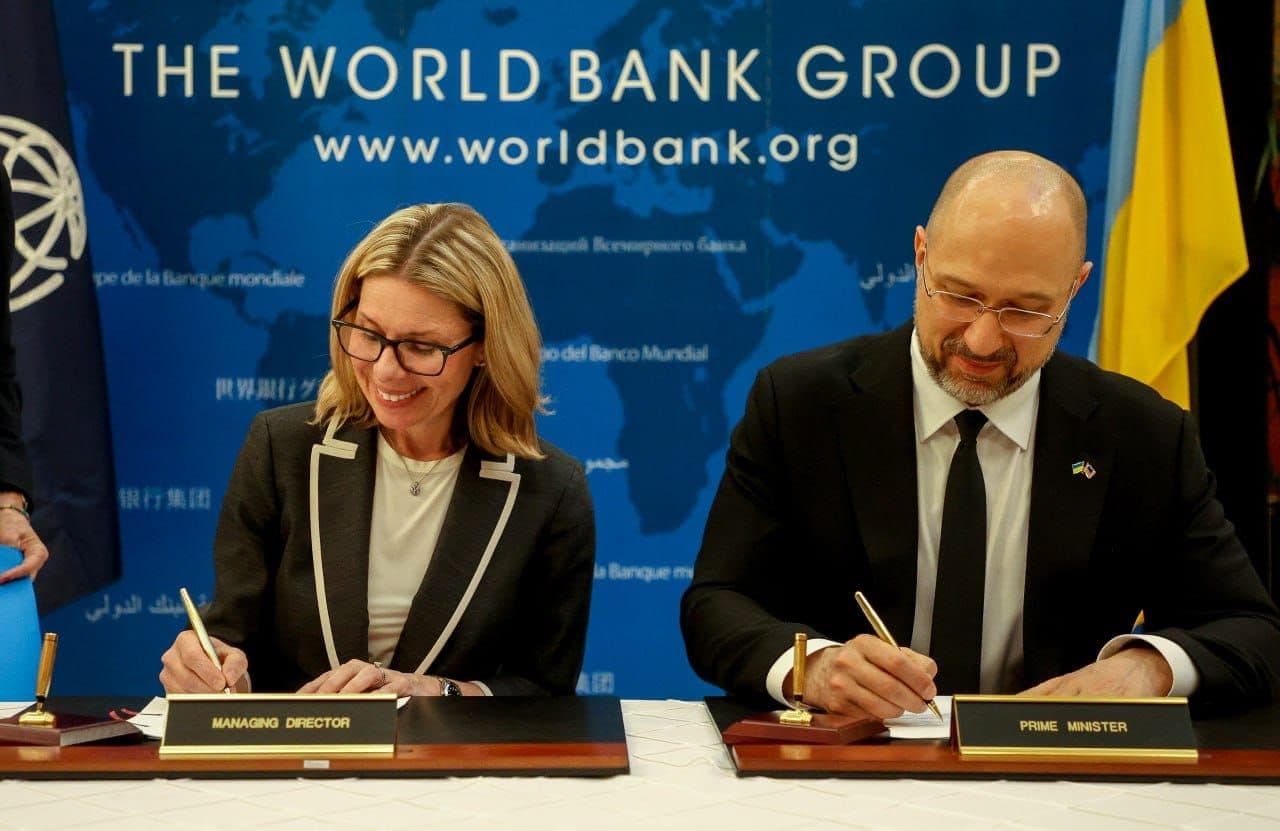 Ukraine's Prime Minister Denys Shmyhal and the World Bank's Managing Director Anna Bjerde