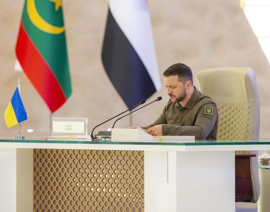 Zelensky urges Arab leaders to support Ukraine 'despite Russia's influence'