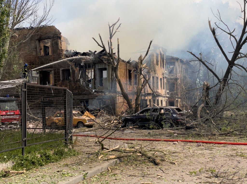 Ukraine war latest: Russian missile strike on Dnipro kills 2 as Zelensky says Ukraine doing best to procure air defense