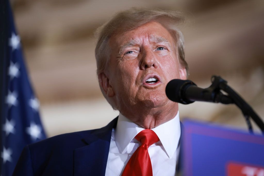 Trump praises House speaker after vote on Ukraine aid