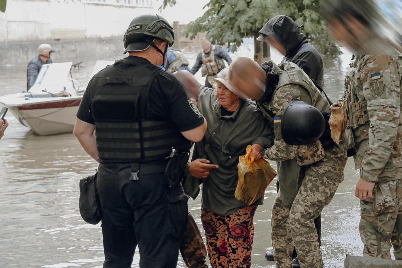 Update: Number of injured civilians after attack on evacuation boat in Kherson Oblast rises to 23