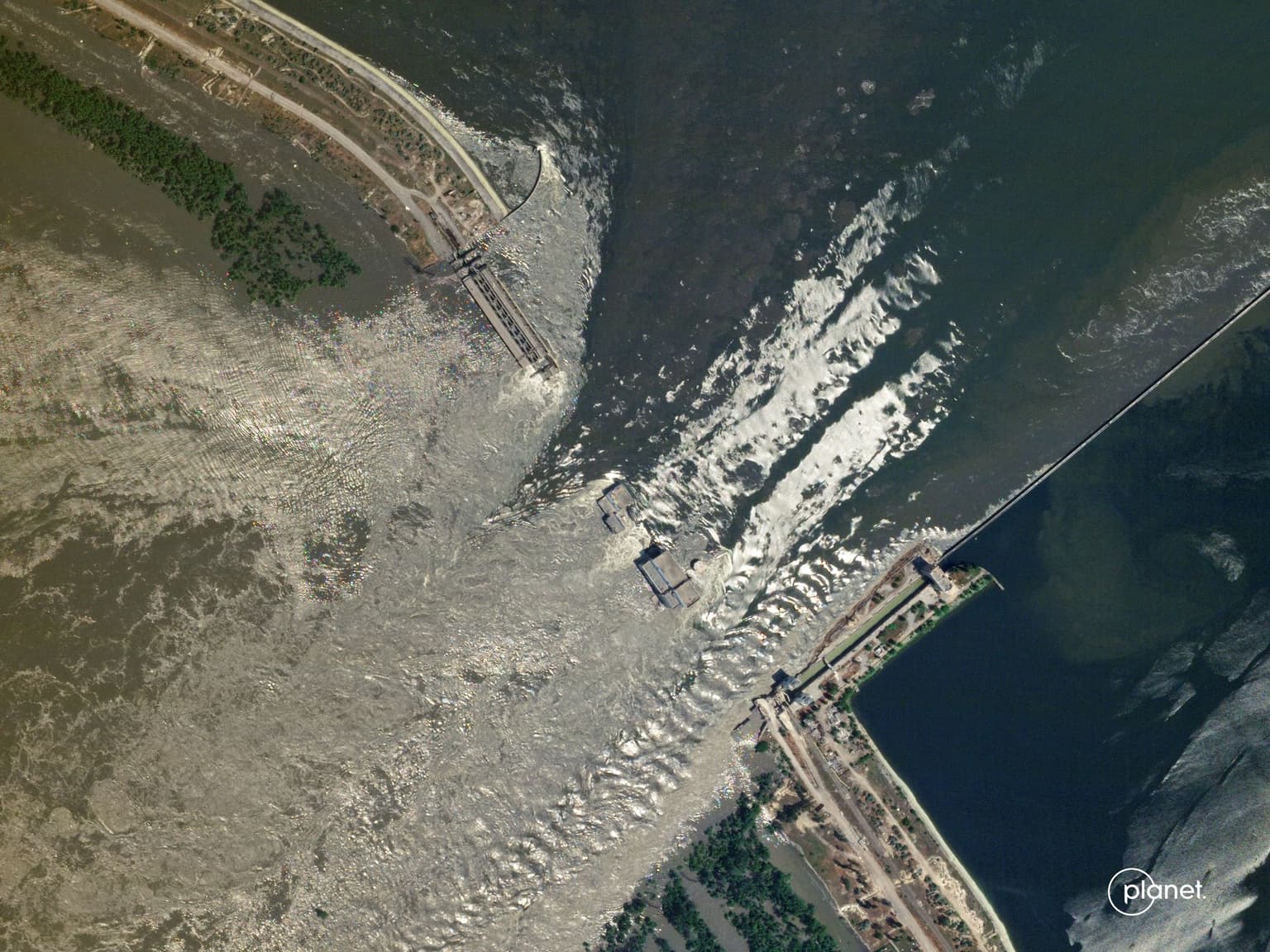 Kakhovka power plant could be rebuilt in 6-7 years once liberated, Ukrhydroenergo says