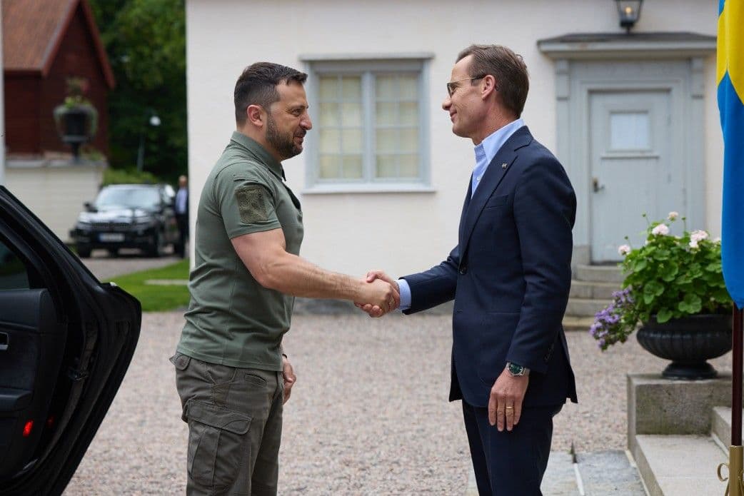 Ukraine, Sweden sign 'statement of intent' to start joint production of CV90 armored vehicles