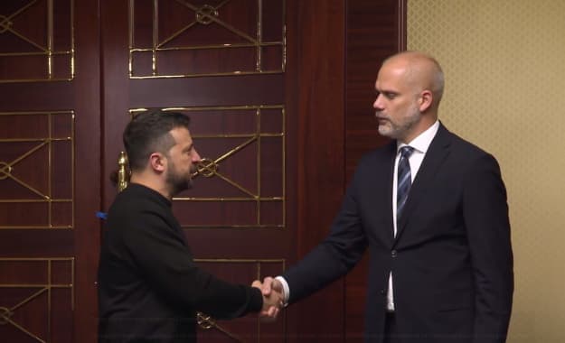Zelensky meets with Slovak defense minister