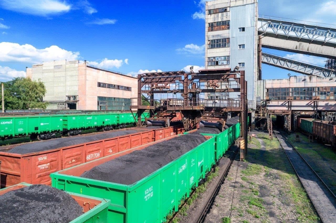 Energy giant DTEK imports almost 40,000 metric tons of coal from Poland