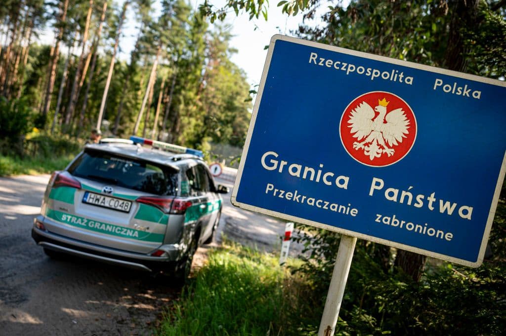 Media: Ukrainian journalists deported from Poland after investigating trade with Russia