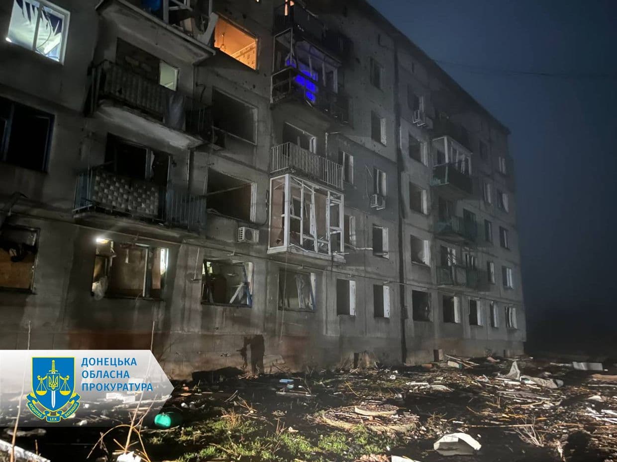 Prosecutors: 1 killed, 6 wounded by Russian strike in Donetsk Oblast