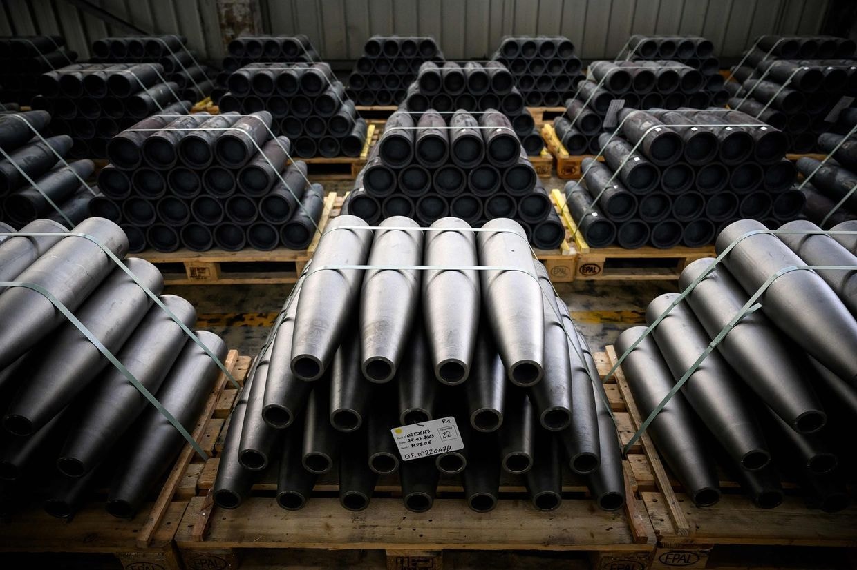 Media: Czech-led initiative concludes deals for 1 million shells for Ukraine