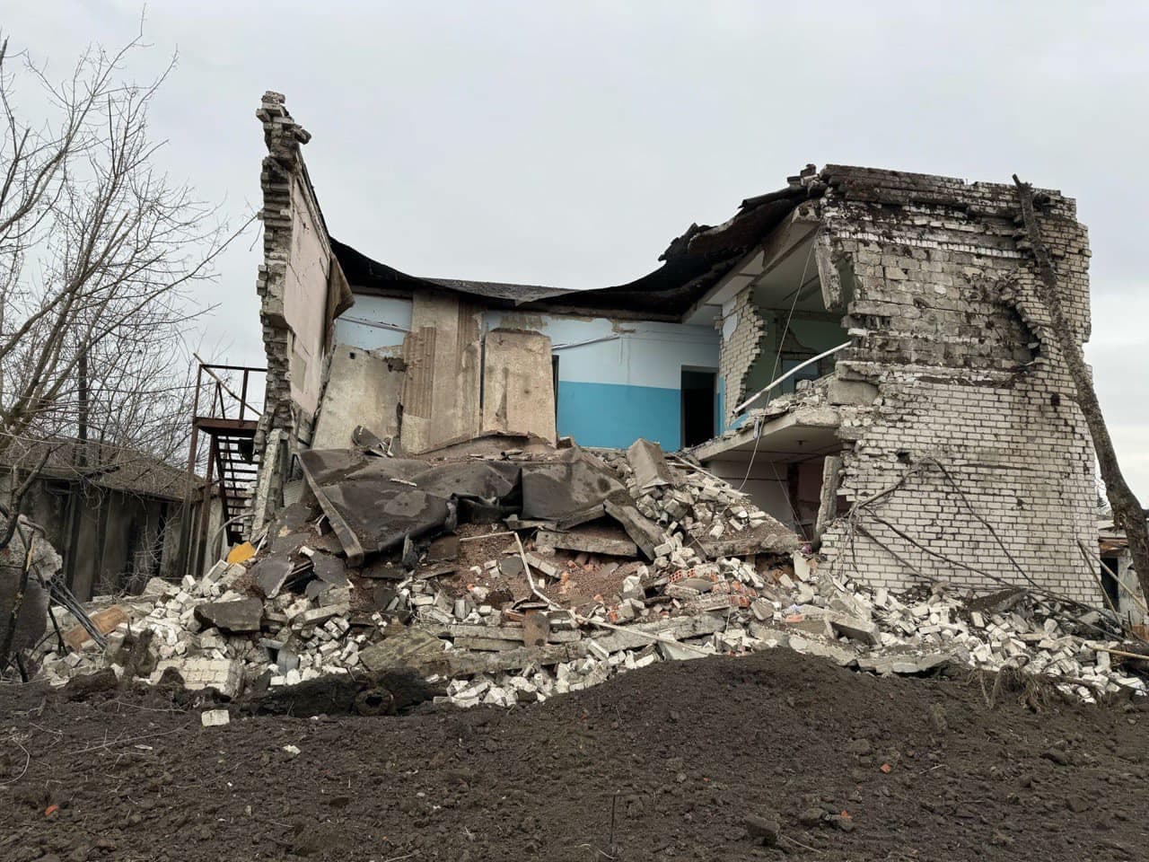 Police: Russia fires 2 North Korean missiles at Kharkiv in morning attack