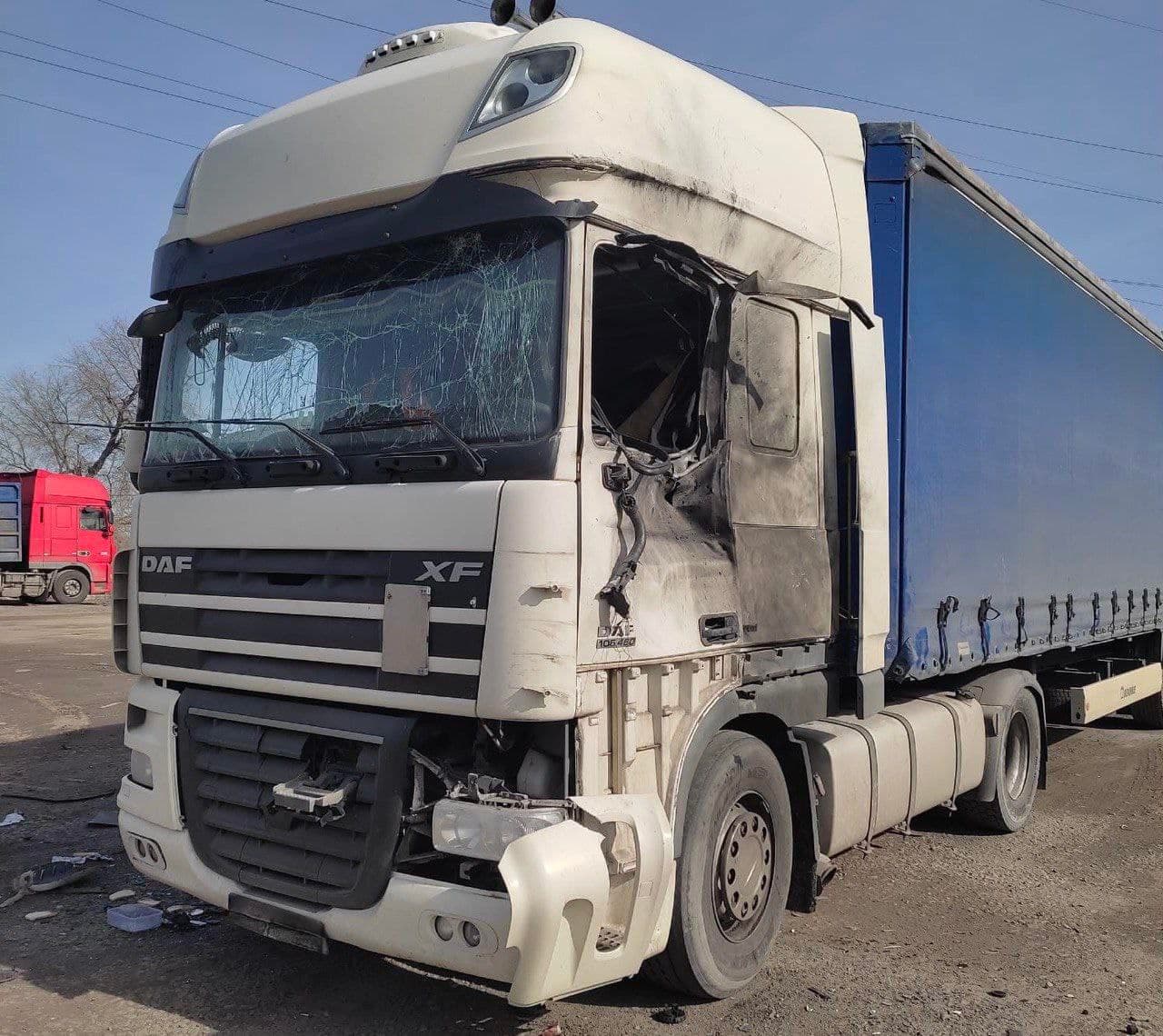 Man killed in Nikopol after Russian drone drops explosives on truck