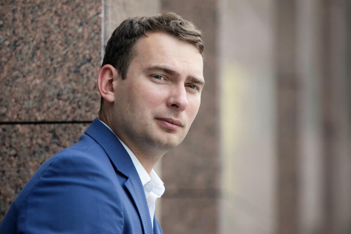 Yaroslav Zhelezniak, a first deputy head of the Committee on Finance, Tax, and Customs Policy.