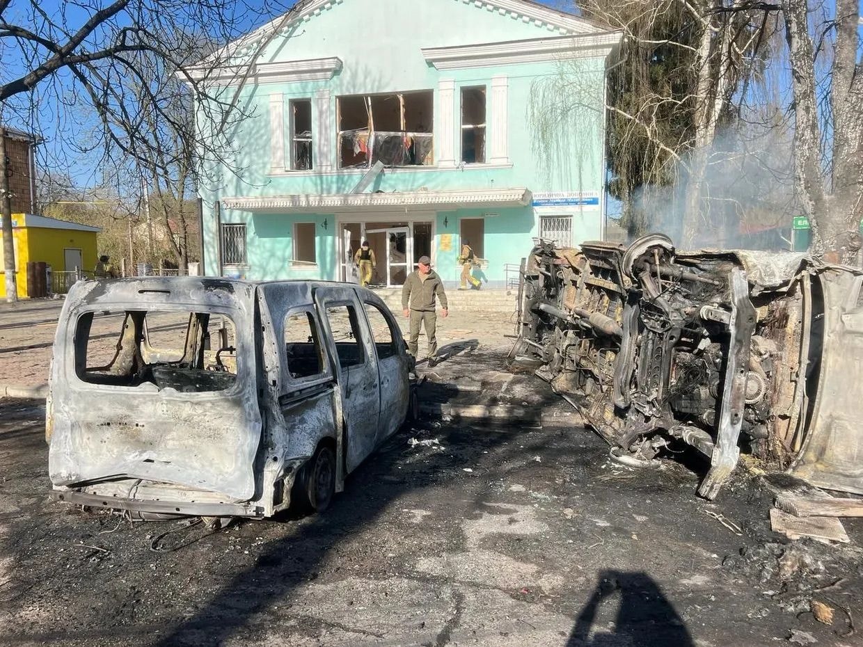 Russia attacks 10 communities in Sumy Oblast