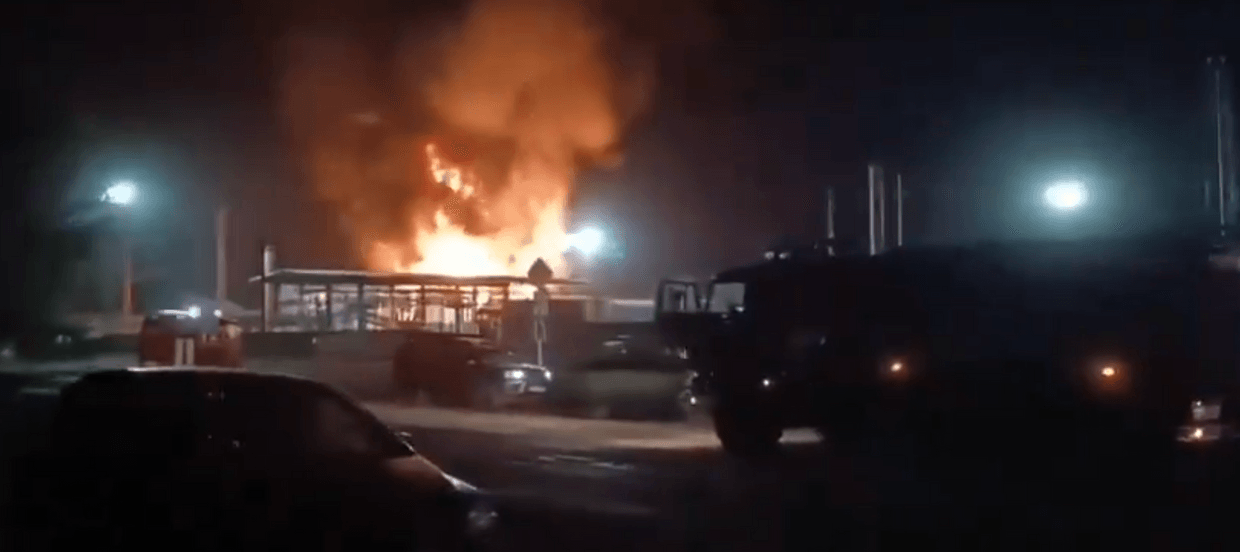 Russian milblogger video captures alleged Ukrainian drone strike on oil depot