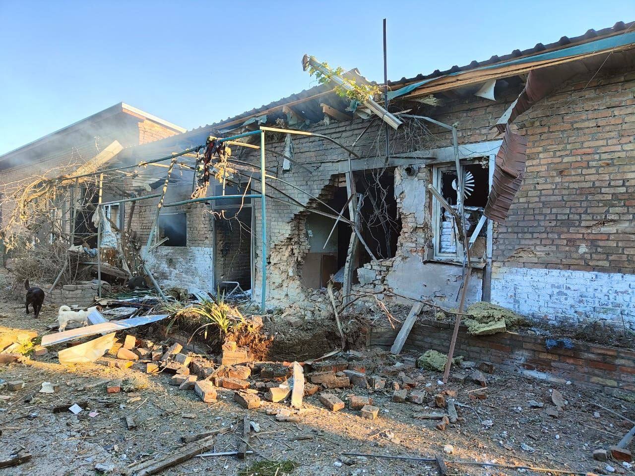 Russian attacks across Ukraine kill 8, injure 16 over past day