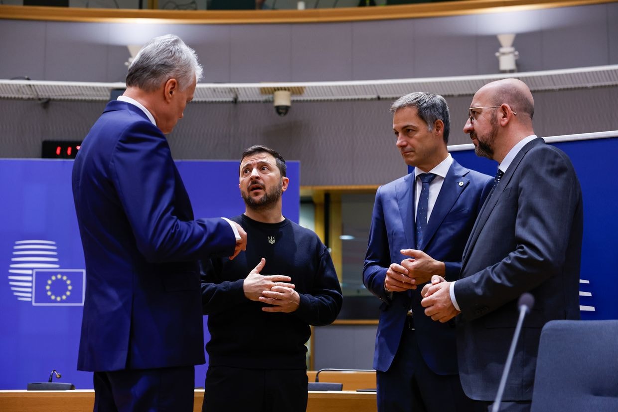 Victory plan includes Western-supplied missile package to force Russia toward talks, Zelensky says in Brussels