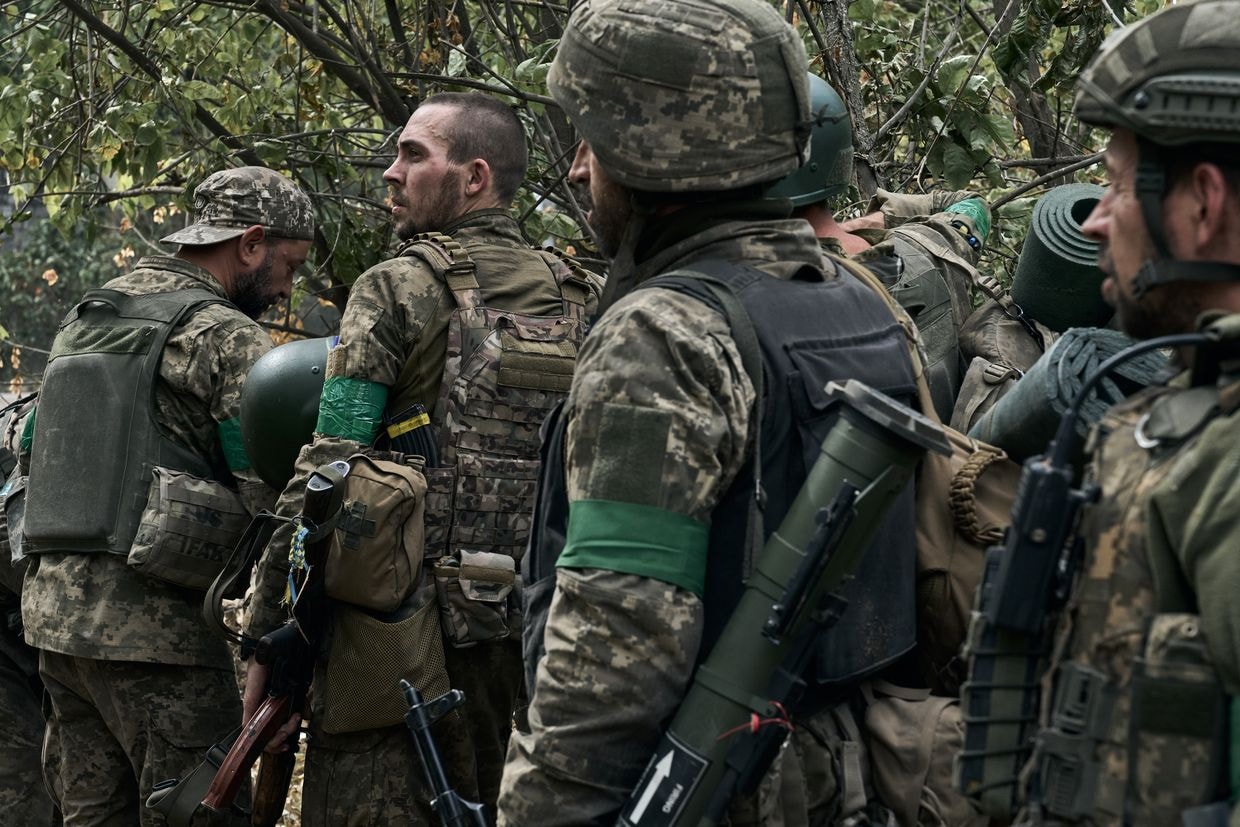 Ukraine to continue fighting with or without Trump, experts say