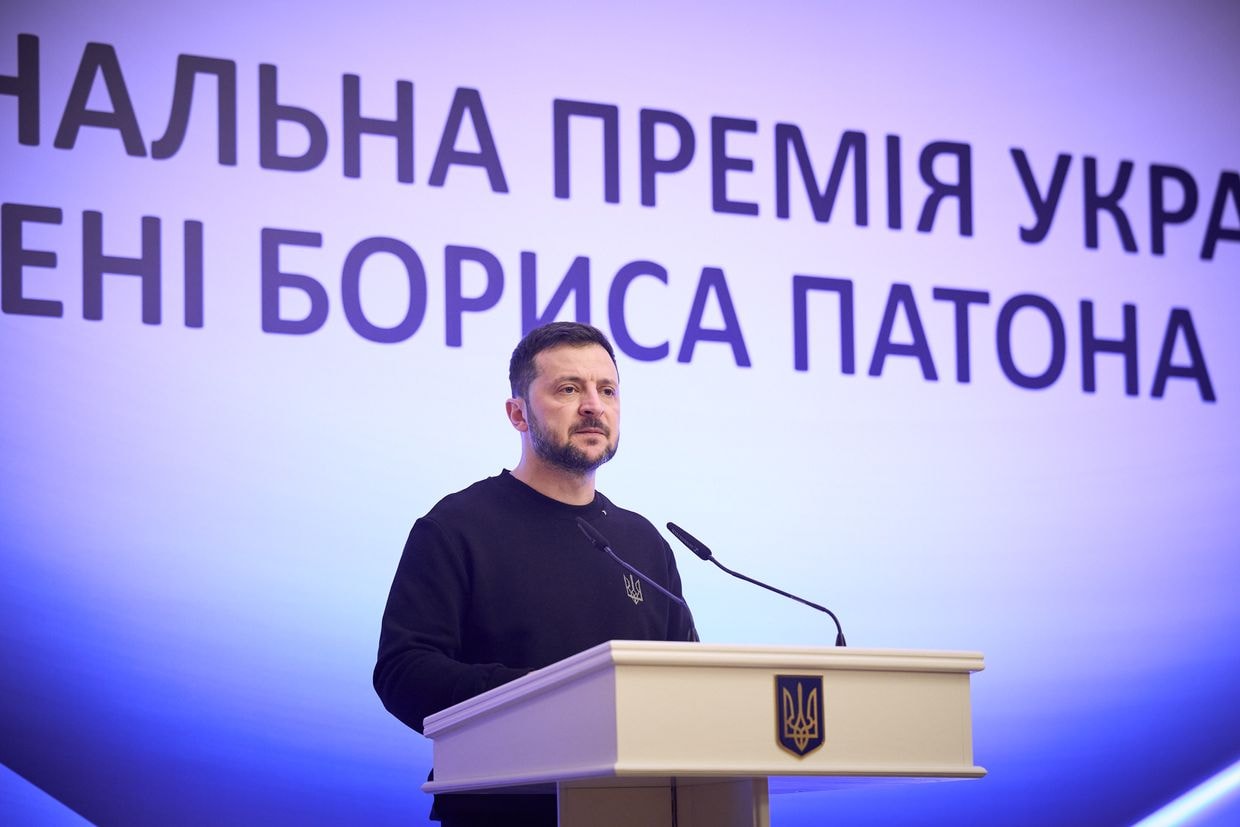 'Difficult decisions' if things go wrong — Zelensky meets party lawmakers, discusses key issues