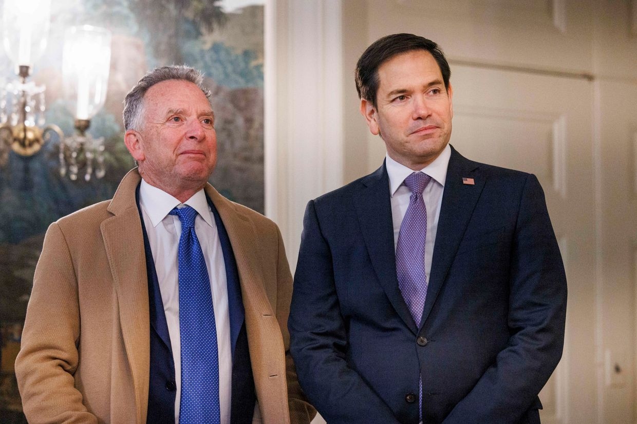 Steve Witkoff, U.S. envoy to the Middle East, (L), and Marco Rubio, U.S. secretary of state, (R), in the White House in Washington, D.C., U.S. on Feb. 11, 2025.