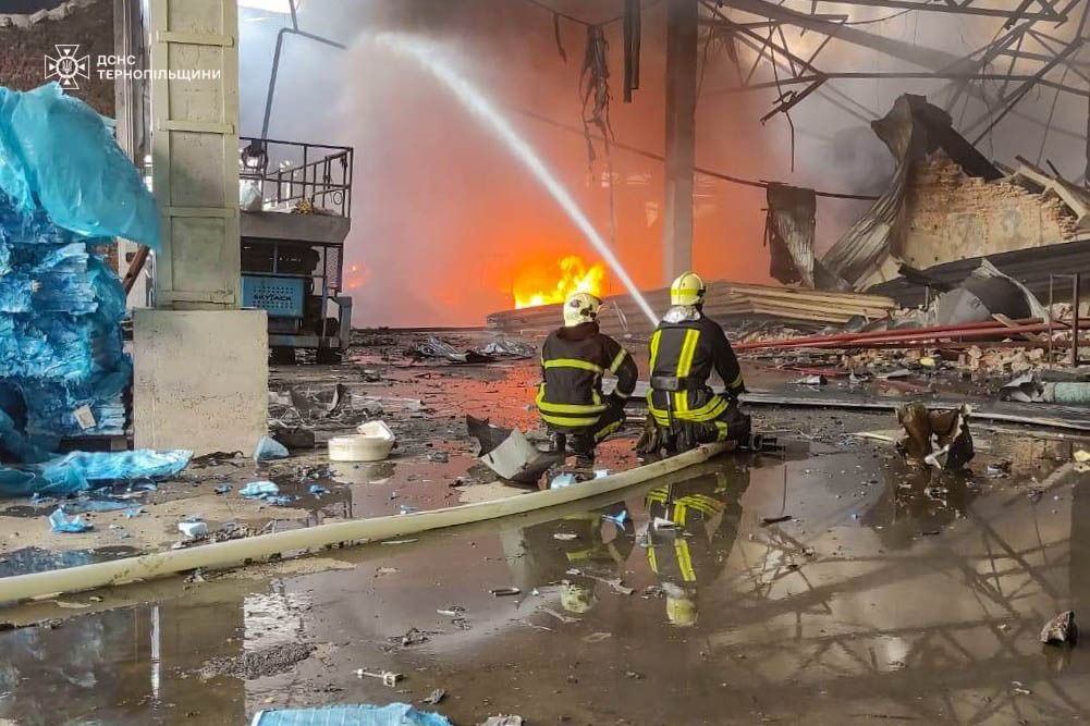 UPDATE: Russia hits Ukraine with large-scale attack days after Operation Spiderweb