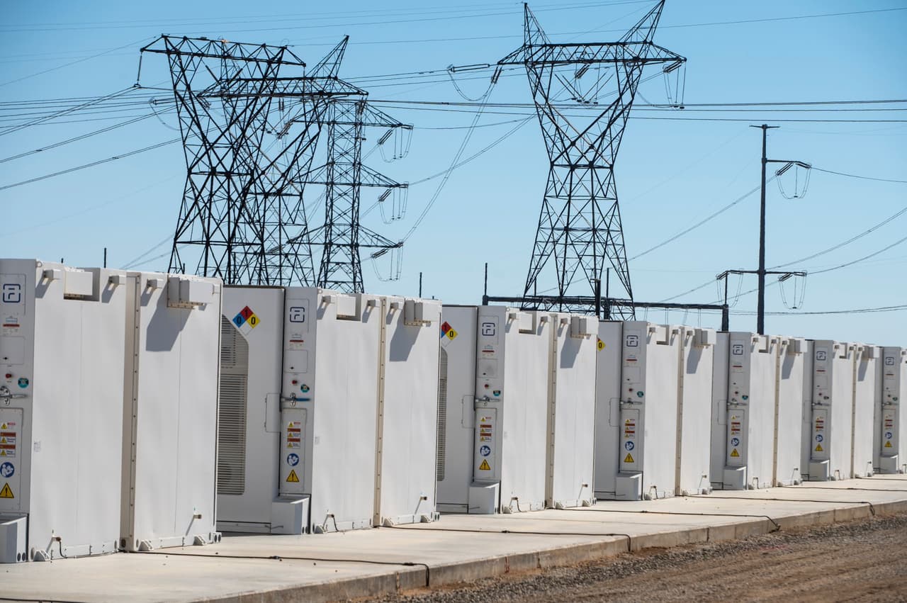 US makes major wartime bet on Ukraine’s largest private energy company with 85 million euro investment