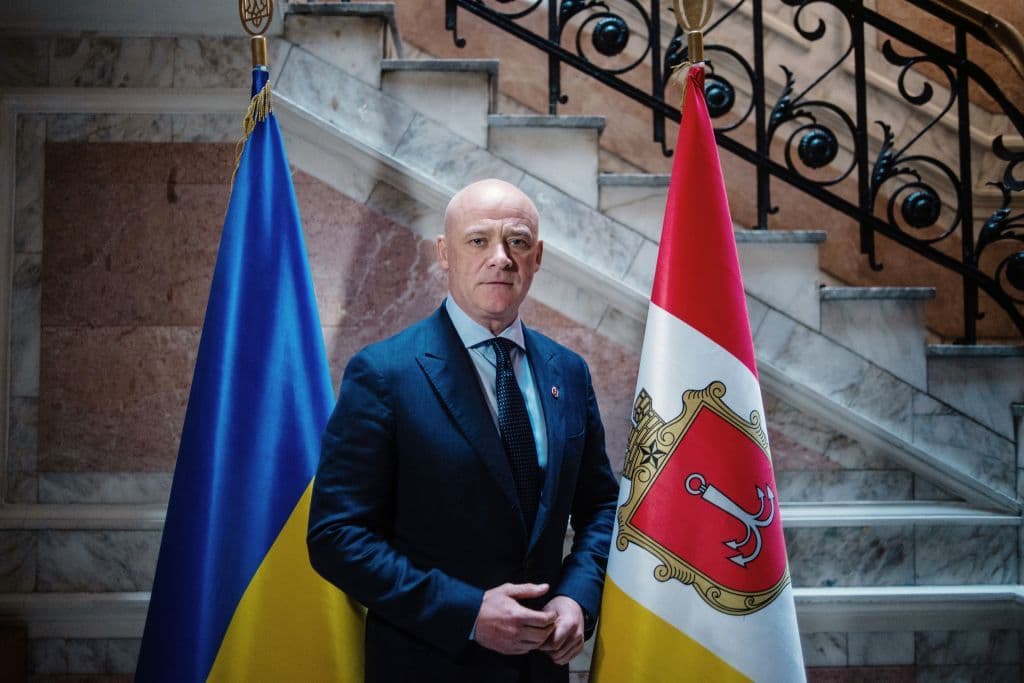 Zelensky takes full control of Odesa, sending message to local governments