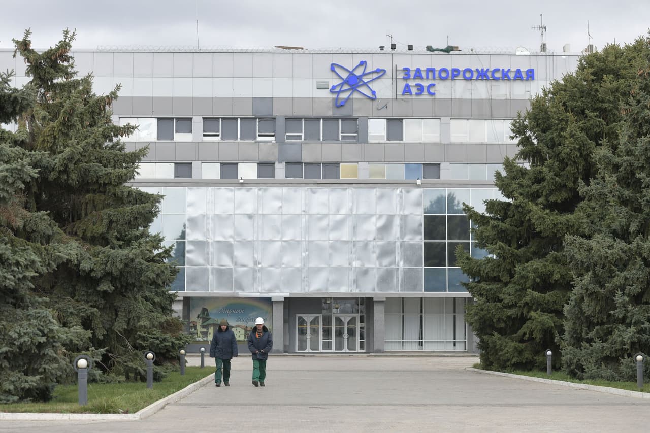 Power returns to Zaporizhzhia nuclear plant after prolonged outage, IAEA says
