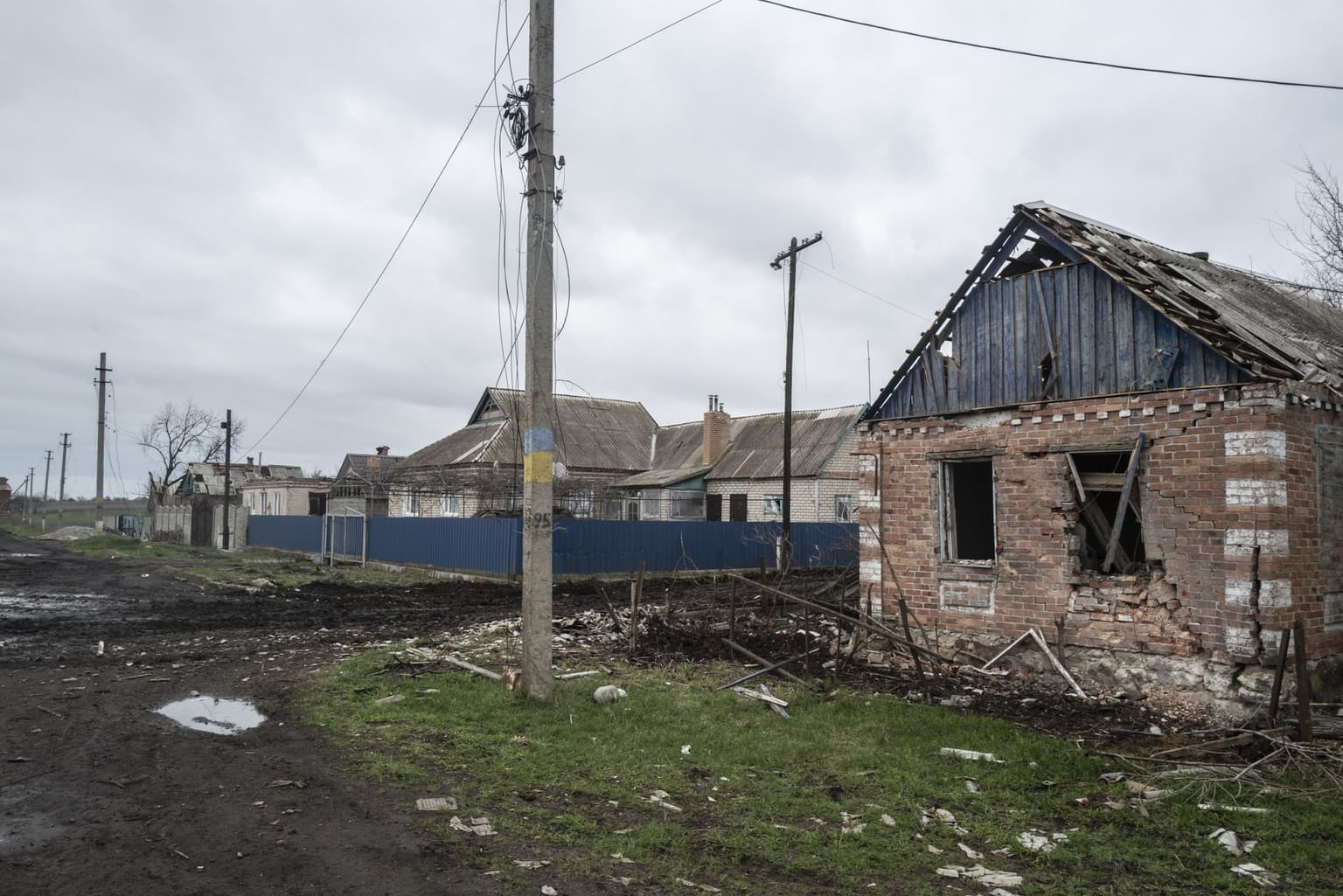 Ukraine war latest live: Russian soldiers machine-gunned civilians in Donetsk Oblast, prosecutor's office says