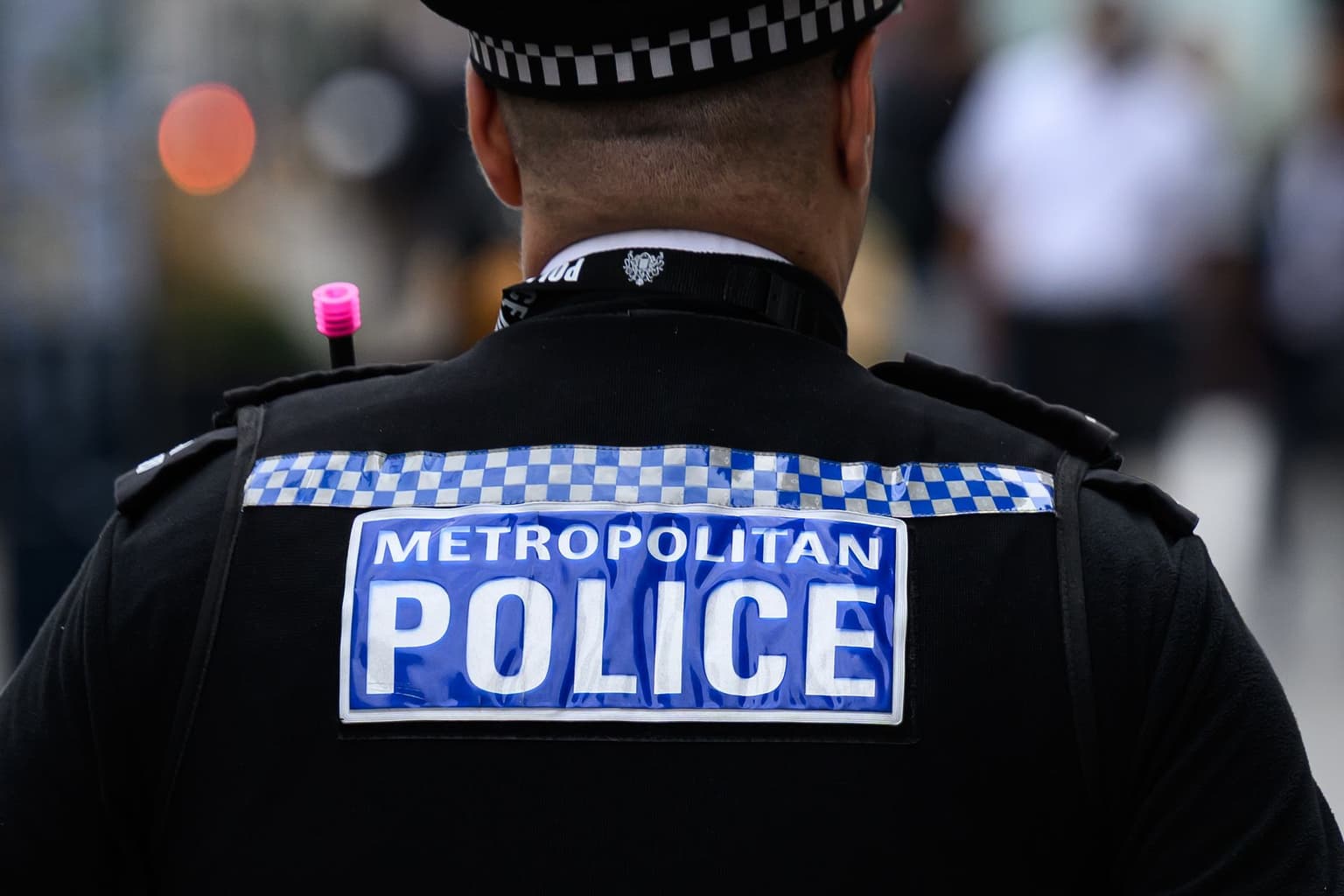 UK arrests 3 over suspected espionage for Russia