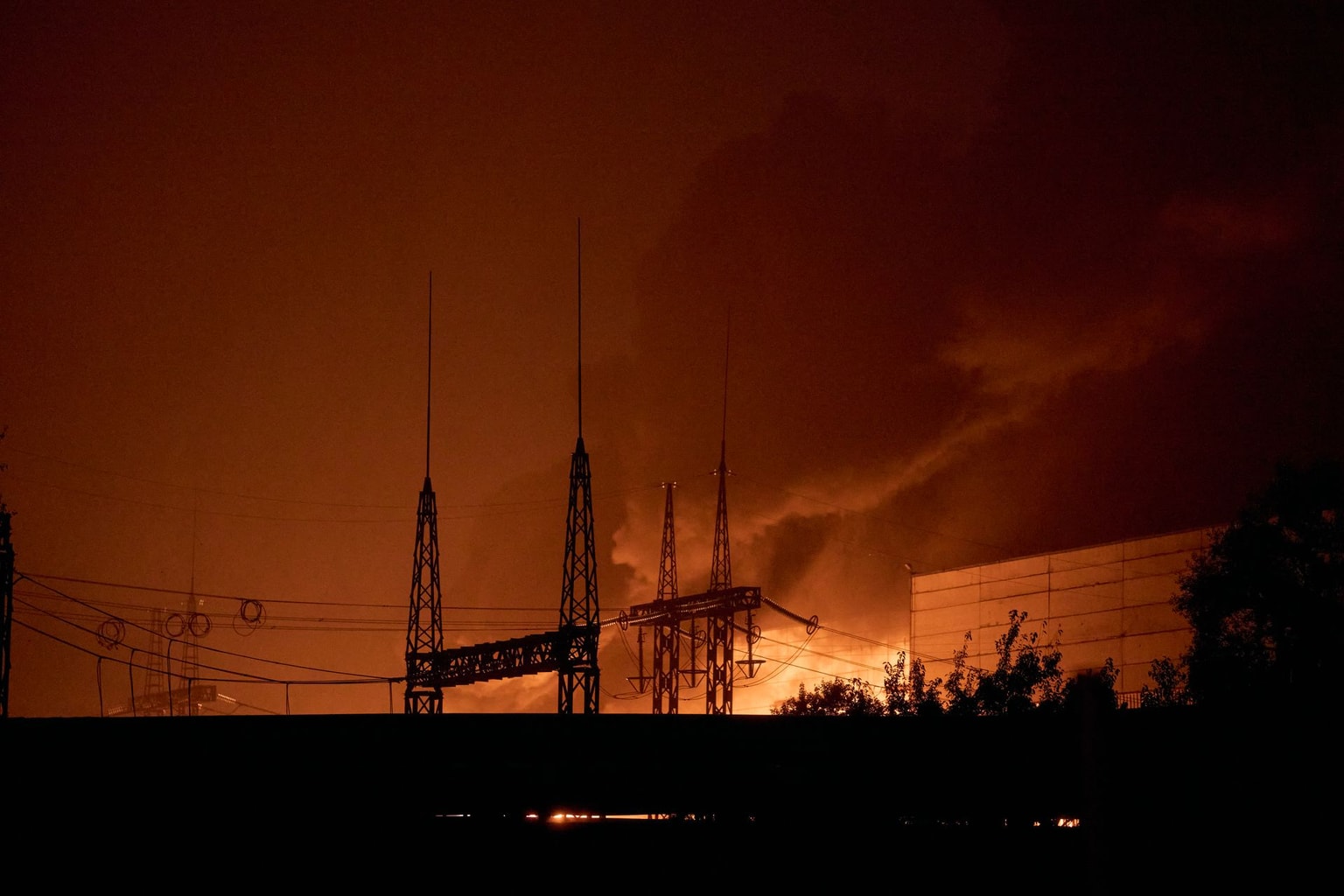 Ukraine war latest live: Russian missiles, drones target energy infrastructure once again