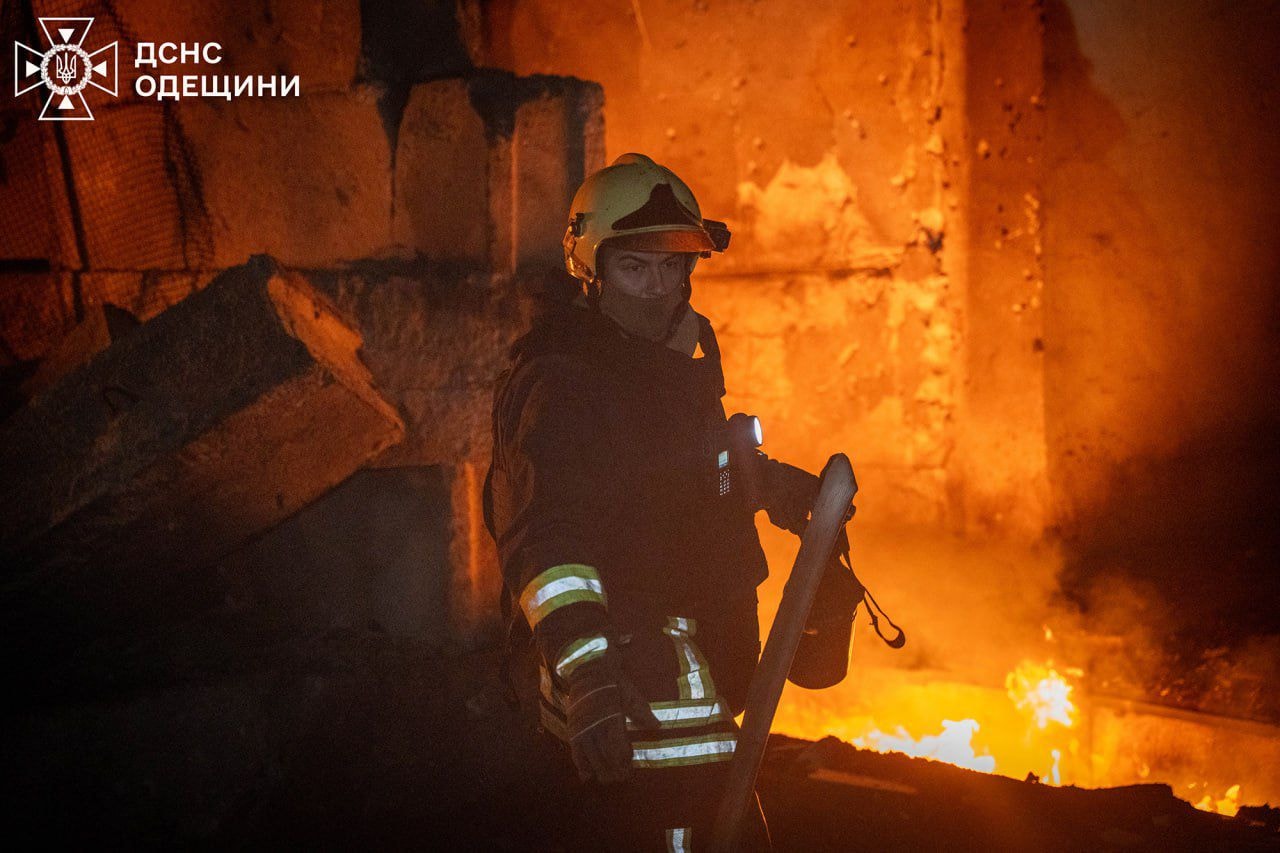 Russian attacks kill 4, injure 18 in Ukraine over past day, hit energy grid