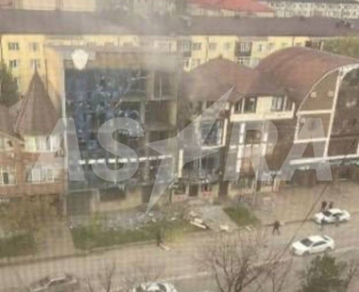 Ukrainian drones attack oil refinery, mechanical plant in Russia, media reports