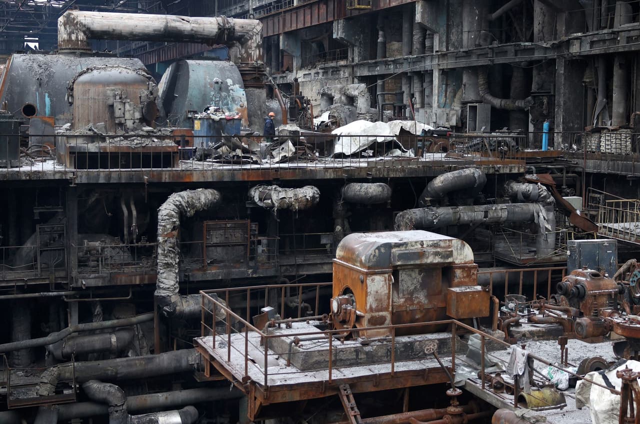 Ukraine's state-owned energy company says all of its power plants are down after Russia's 'largest-ever attack'