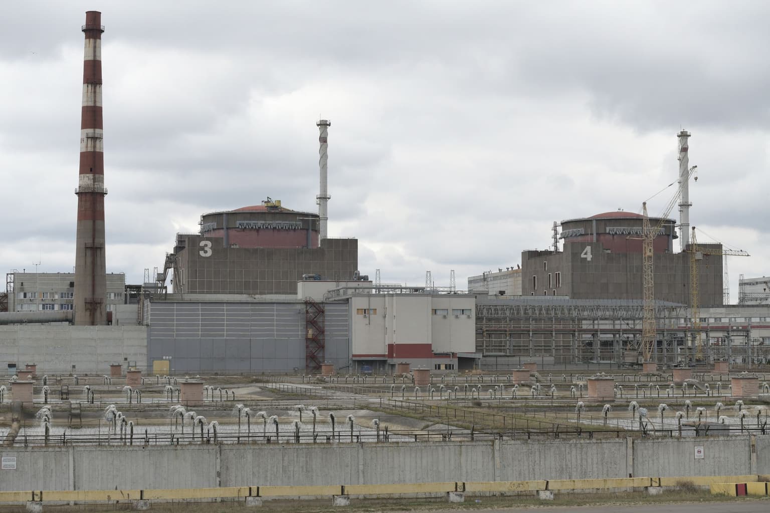 Drone strike kills driver near Zaporizhzhia nuclear plant, IAEA says