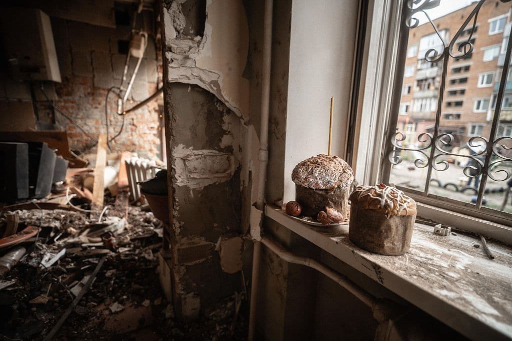 Russia violates Easter ceasefire more than 400 times, Ukraine's military says