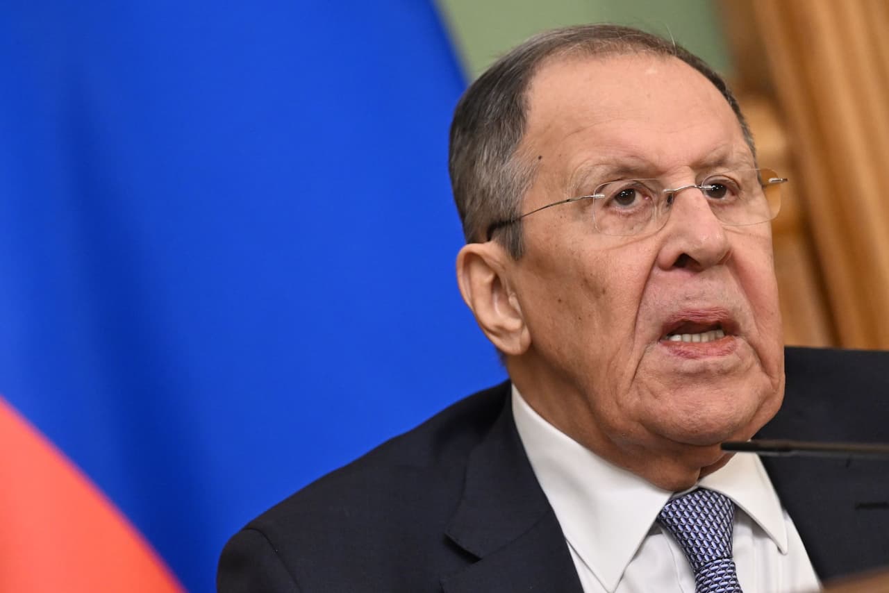 Russia refuses to stop attacking Ukraine during peace negotiations, Lavrov says