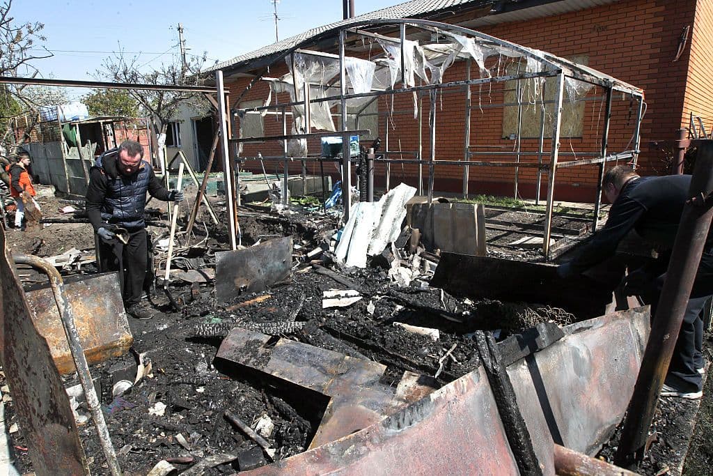 Russian attacks kill 26 civilians, injure at least 118 over past day, as Zelensky's proposed ceasefire kicked off